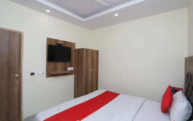 OYO 30462 Hotel Ivy
