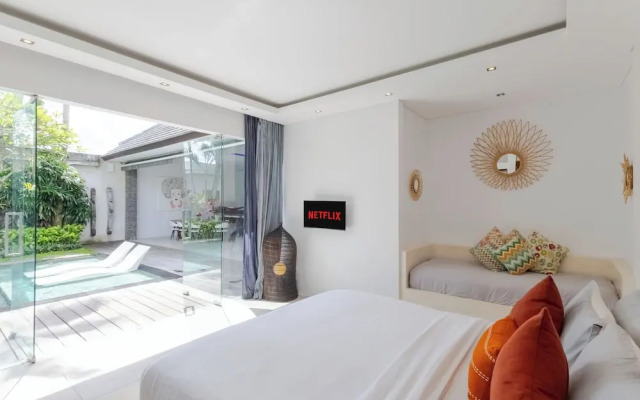 Villa Naema - 4 BR Private Villa