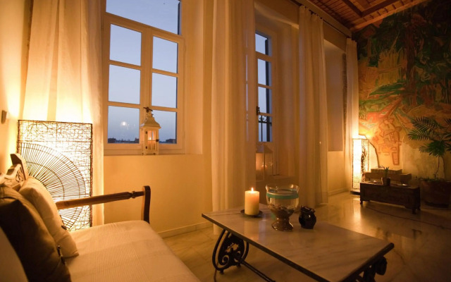 Pandora Suites