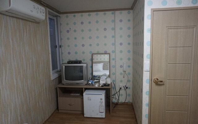 Daewonjang Motel