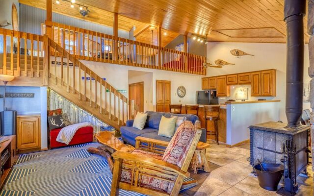 Pet Friendly Tranquility Near The Lake