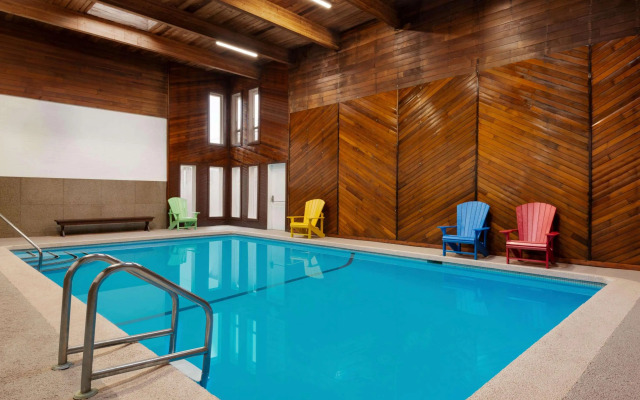 Travelodge by Wyndham Quesnel