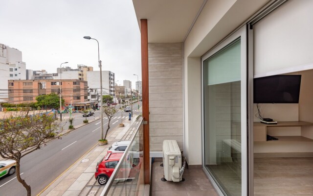 Trendy Host MID - Miraflores