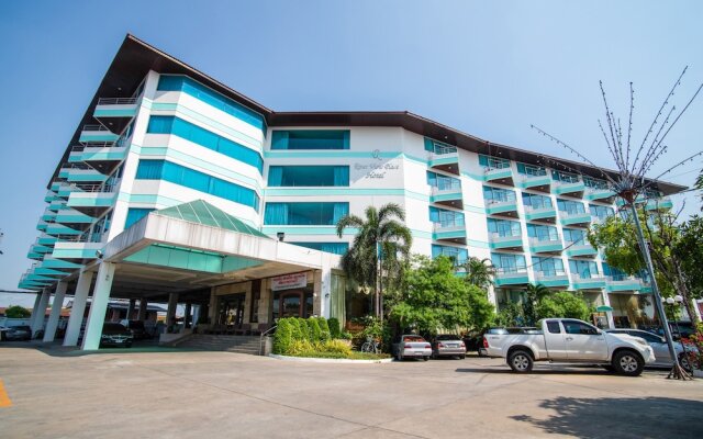 Ayutthaya River View Hotel