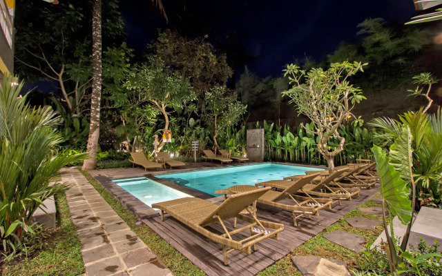 ZEN Rooms Jukut Paku Village