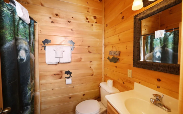 Echoes of Eden - Four Bedroom Cabin