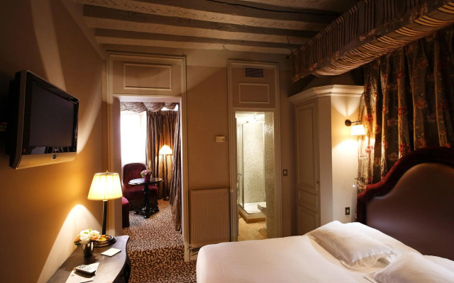 Hotel Odéon Saint Germain