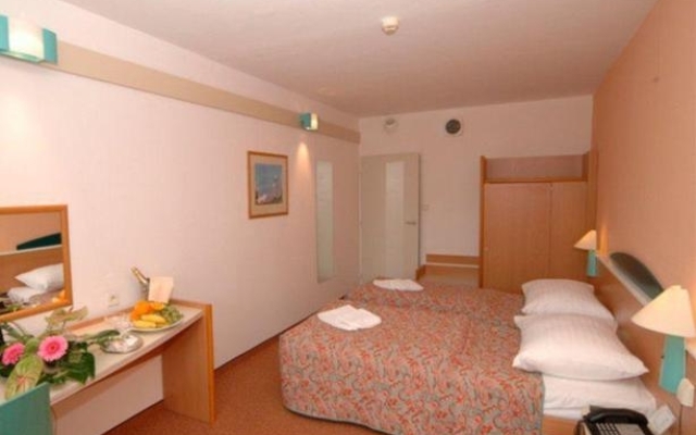 Hotel PULSE8