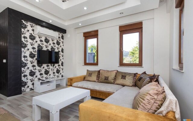 Villa Feray 1 By Villatatilin