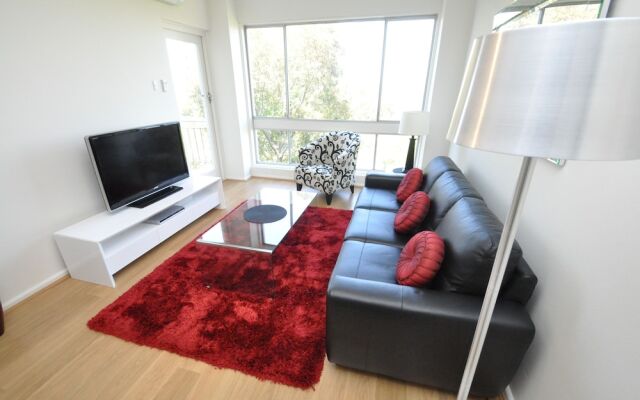 Neutral Bay 63 Ben Furnished Apartment