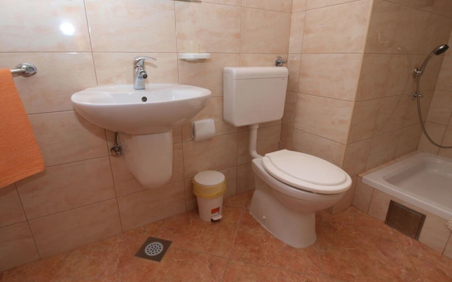Apartment 531