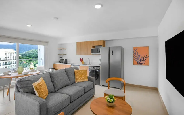 Upstay - New Condo in Jaco - 5 Mins From Beach