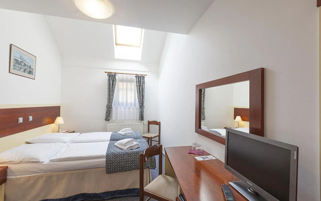 Hotel Atos