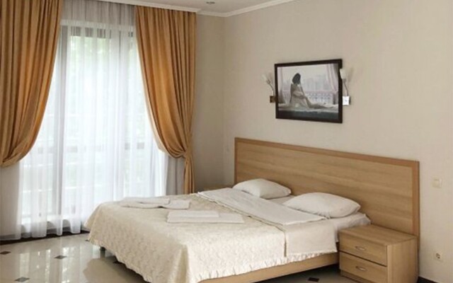 "Ателика Сокол" и Вилла "Дивный мир Сокол"