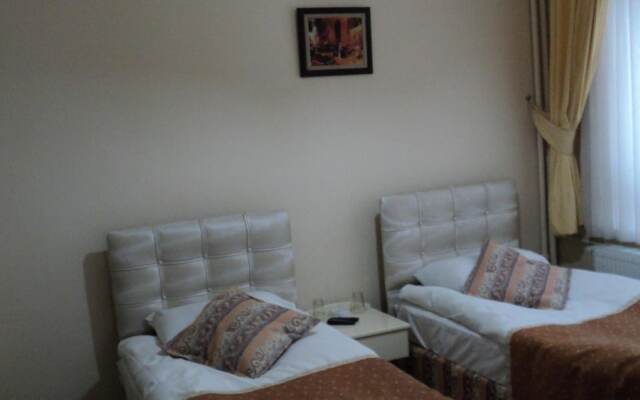 Yavuz Hotel