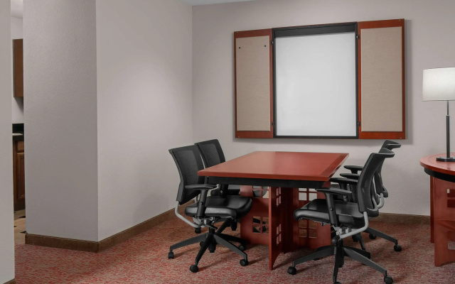 Larkspur Landing Extended Stay Suites Roseville