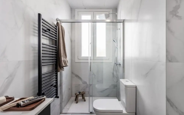 Likou - 3 Bedrooms and Terrace in R os Rosas