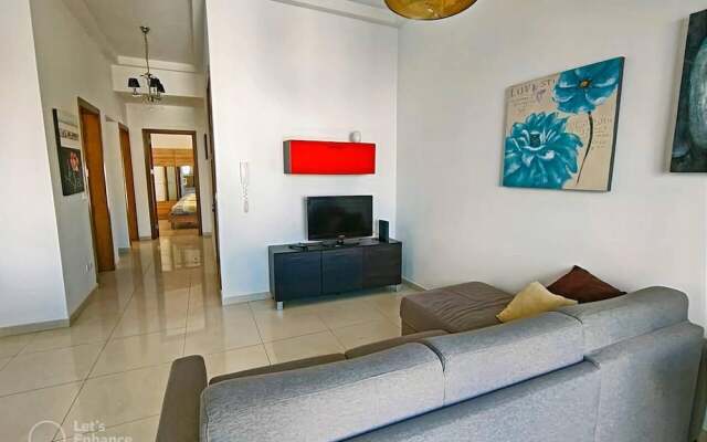 Remarkable 2-bed Apartment in St Julians