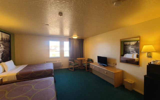 Super 8 by Wyndham Vernal UT