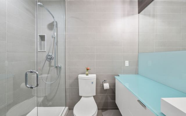 Stallion Suites -  Downtown Toronto