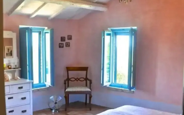 Lovely Apartment in Ripatransone