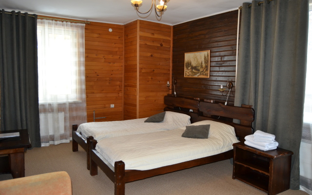 Гостиница Кедровая