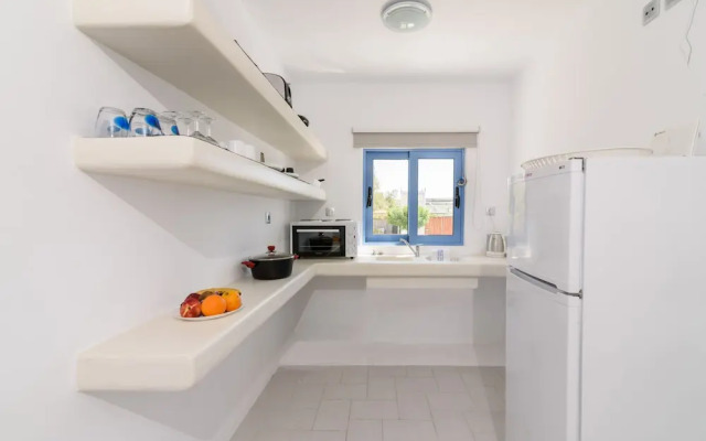 Villa George Santorini