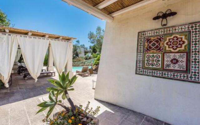 Maria ranch with pool