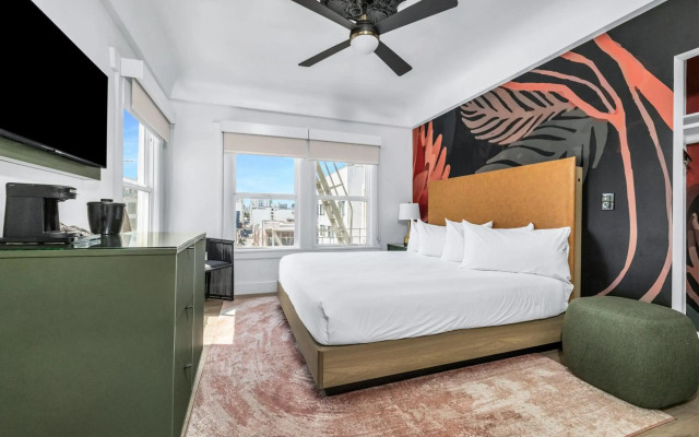 Nob Hill Hotel