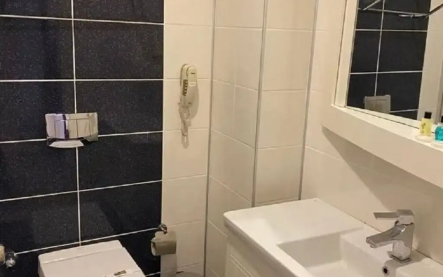 Paradise Island Hotel