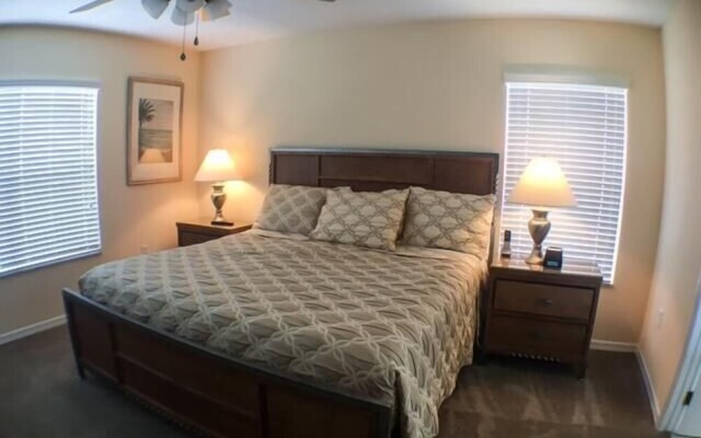 Mariner Pad Apartment 4 Bedroom