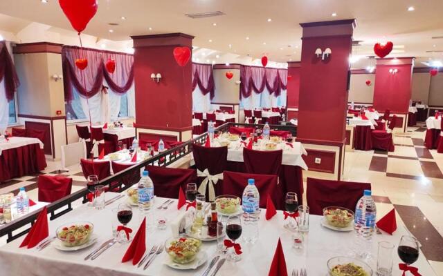 Troyan Plaza