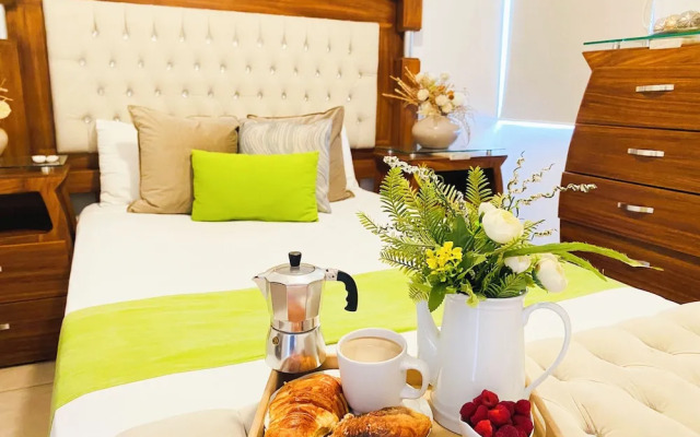 Bambu Residencial with Pool Near Beach