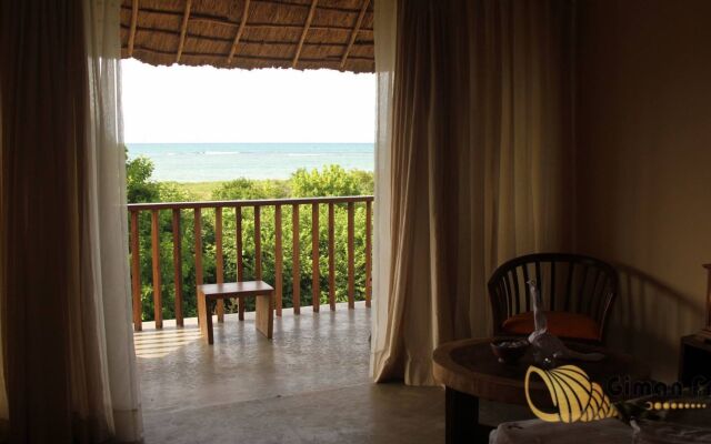 Giman Free Beach Resort