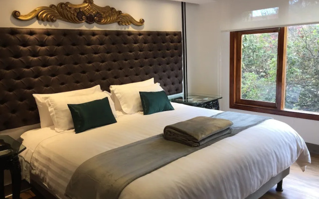 Dolce Lobo Boutique Stay