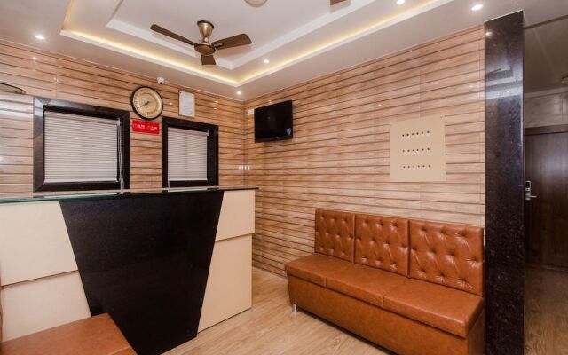 OYO 17202 Hotel Indore