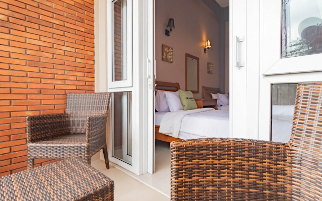 Urbanview Hotel Syariah Insani Cisarua Puncak
