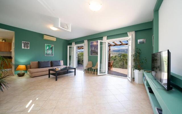 Cinema Themed House in Argostoli