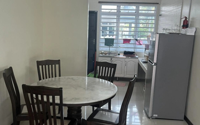 Sky Mountain View Relaxing Ipoh -10-16 pax- no party