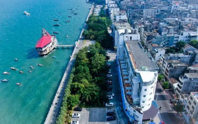 Beihai Yihai Qingcheng Seaview Hotel (Old Street Underwater World Shop) – Outside – Beihai
