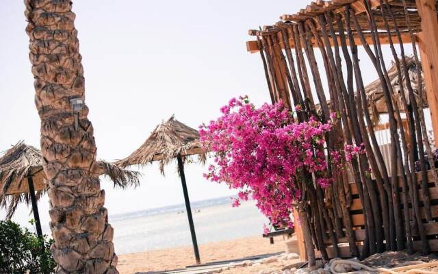 La Hacienda Beach Resort