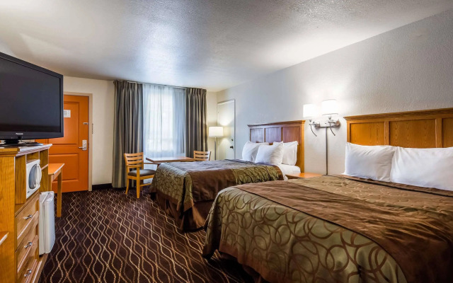 Best Western Pacific Highway Inn