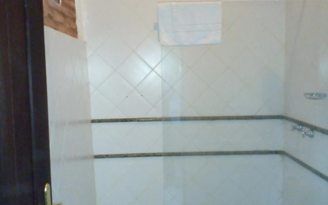 Solar do Carmo Suites & Apartments