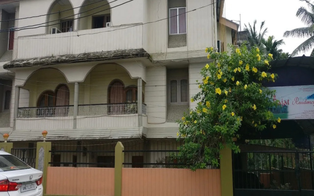 OYO 15419 Rajat Residency