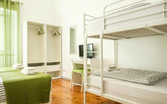 Loule Coreto Hostel