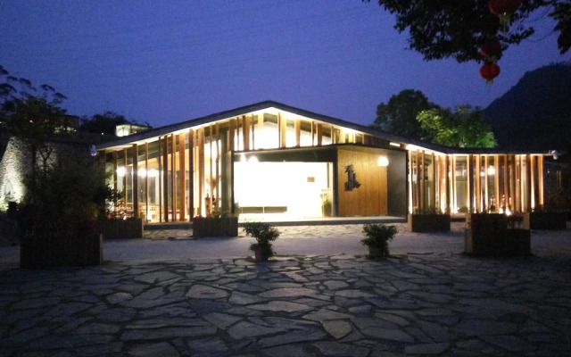 Welcamp-Heduli village hotel
