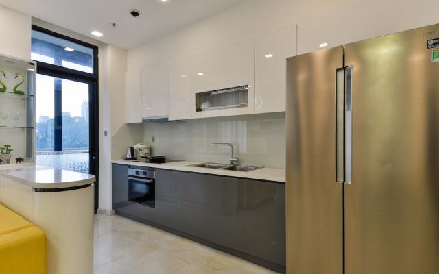 Business City - Vinhome Golden River