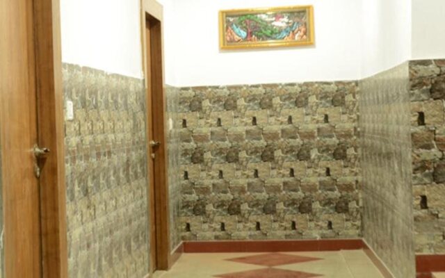 Hotel Crown