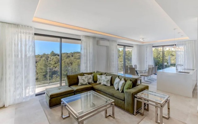 Villa Centeanes Luxury Villa Enviable Position s