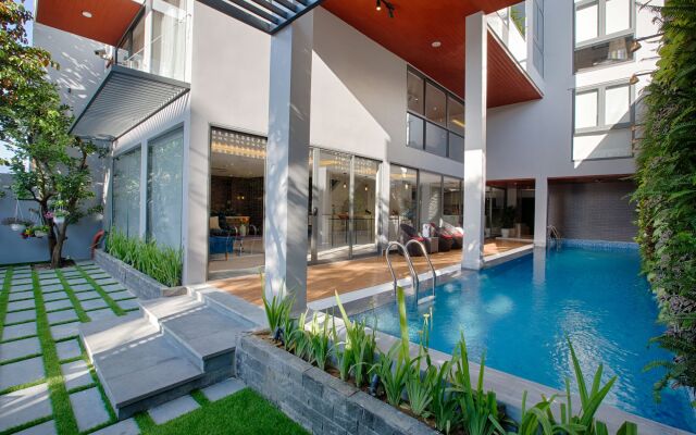 Sanayen Villa & Residences